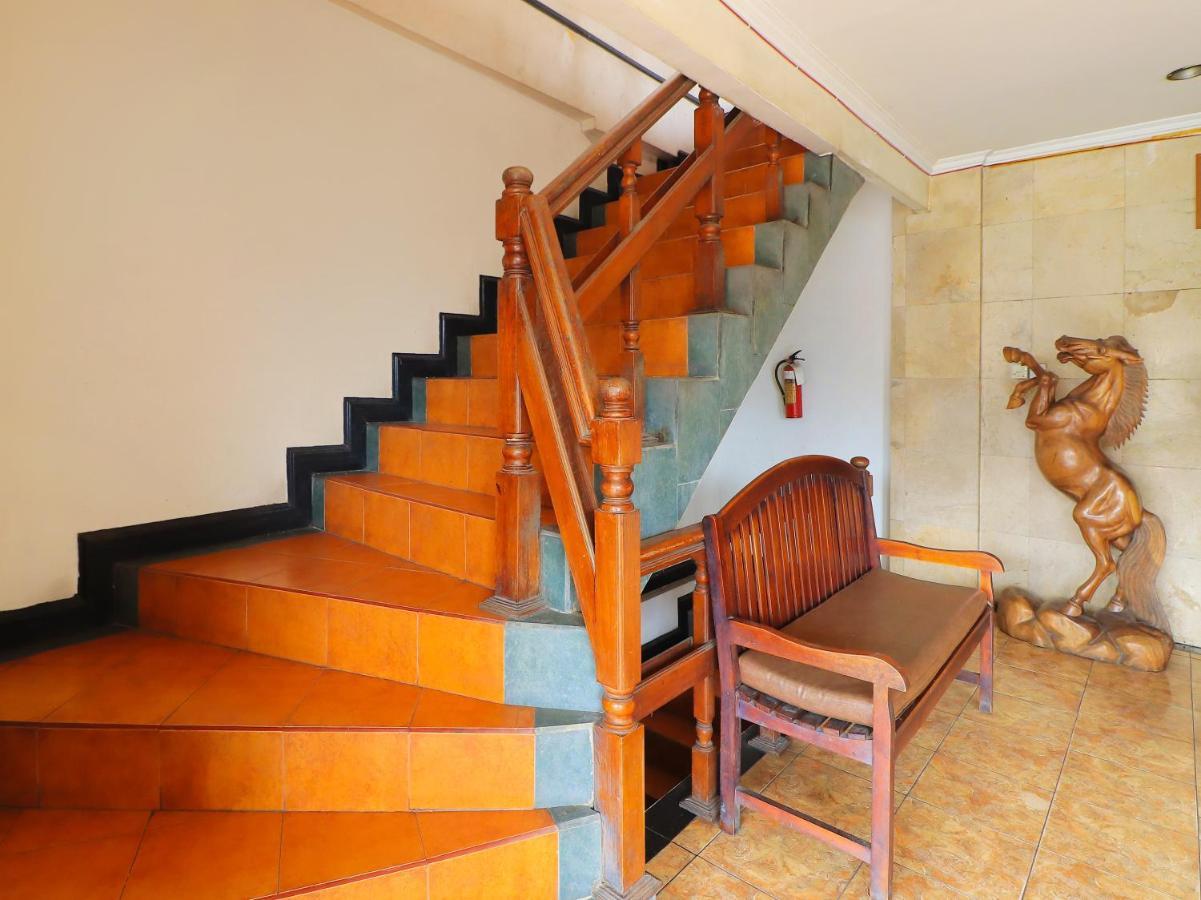 Oyo 91608 Hotel Gatsu Indah Denpasar Zewnętrze zdjęcie